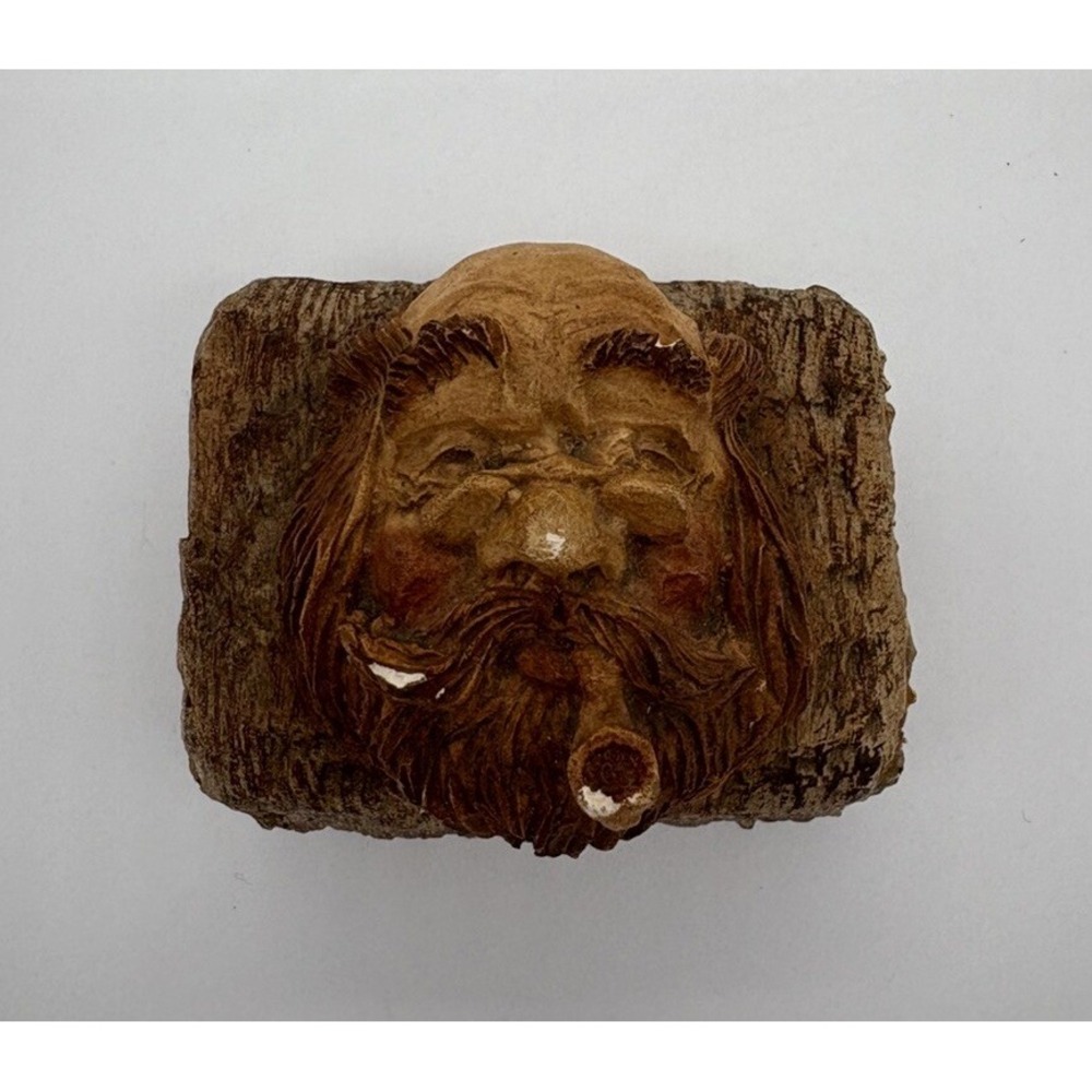 Vintage 1990 Albee Trinket Box Lid Designed With Old Man Gnome or Doctor & Pipe